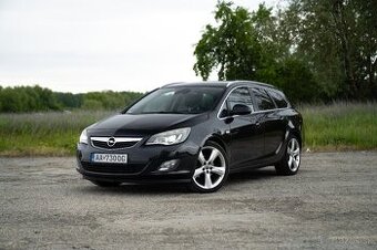 Opel Astra 2.0 CDTI 118kw
