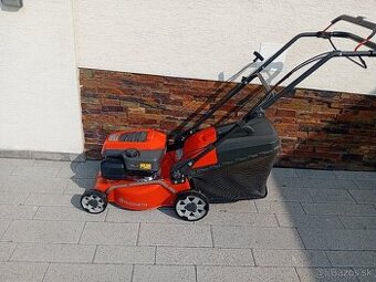 Kúpim kosacku husqvarna lc 140 sp.