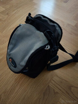 Lowepro - taska na kompaktny fotoaparat