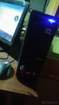 Compaq CQ1100 stolný pc malý