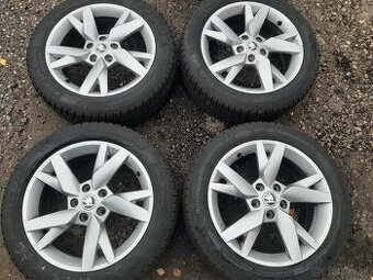 5x112 r17 obuté zimné pneu 205/55 r17 originál ŠKODA