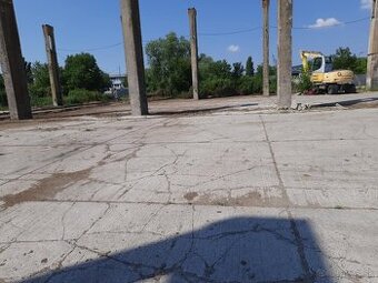 Spevnená skladovacia plocha