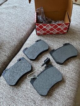 Sada brzdových platničiek | Predná Náprava | Alfa Romeo 159 - 1