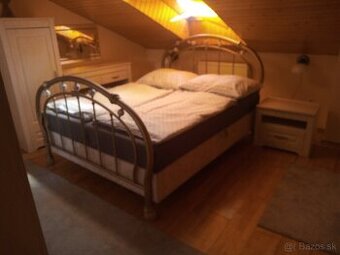 UBYTOVANIE s BRIGADOU PRACOU. Pre pary aj jednotlivo