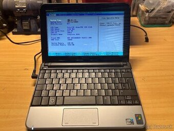 Notebooky na diely-dokončenie,všetko spolu,2 krabice za 50e