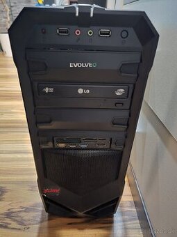 Predám kvalitný herný počítač s WiFi