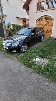 Mercedes Benz W204, C220