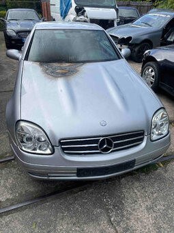 MERCEDES BENZ SLK 230 nebouraný veškeré náhradní díly