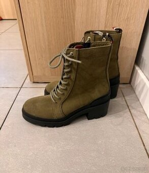 kožené topánky Tommy Hilfiger original