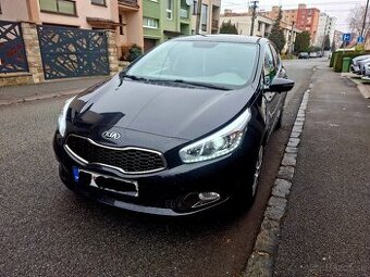 Kia Ceed 1.6 GDI 99kw 2014 Benzín Exclusive Garážované