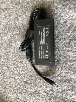 Nabíjačka na netbook notebook Asus 19V 2,1A