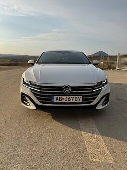 Arteon Shooting Brake R-Line 137kw/2022/118000 km