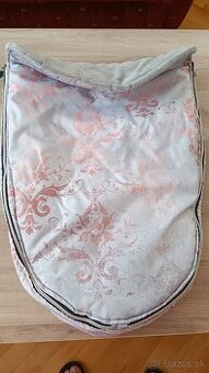 Nánožník na športovy kocik