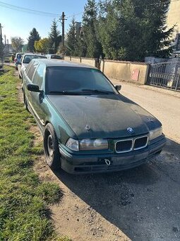 BMW e36 325i touring