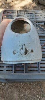 Obal predneho  svetla M90