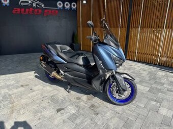 Yamaha X Max 300 AKRAPOVIČ