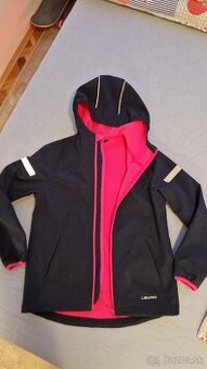 Predám dievčenskú windstopper bundu 140/146
