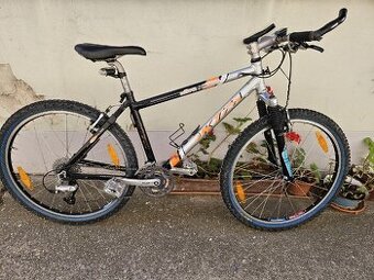 Odpruzeny hlinikovy bicykel KTM ultra action 26