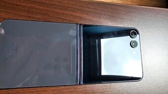 Samsung galaxy z flip5 256 GB