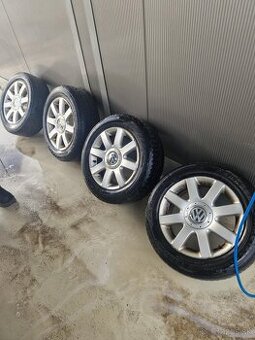 Volkswagen elektróny 205/60 R16