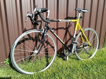 Predám pánsky cestný bicykel MERIDA ROAD 850