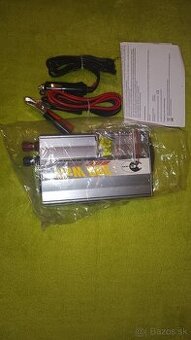 Menič napätia 12V DC/230V AC