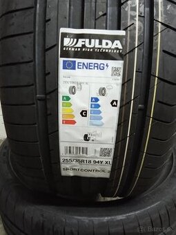 Pneumatiky 255/35 R18