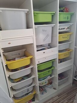 Ikea trofast schodíkový