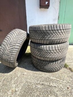 245/45 r18 zimné pneu