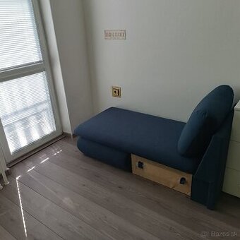 Darujem za symbolickú sumu 20€ nový gauč.