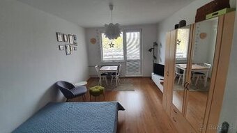 Skalica_Zariadená Garsónka s Balkónom na Prenájom_400€