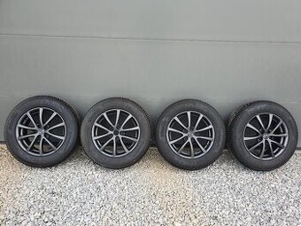 Zimna originalna sada Mazda 17", 225/65/17