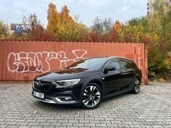 Insignia Country Tourer 2,0 Bi-turbo 210k,4x4,AUT,ČR,DPH,1.M