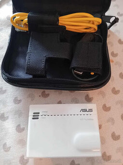 PREDAM WIFI Vreckový router ASUS WL-330G