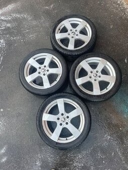 Hliníkové disky R17 s gumami