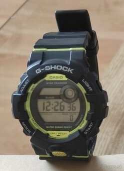 Pánske digitálne hodinky