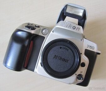 Nikon F60 AF semi-pro zrcadlovka kinofilm- TOP stav