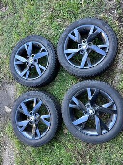 ✳️ Zimná sada Pirelli 205/55 R17 + originál Škoda Lyra