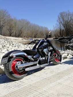 Suzuki Intruder 1500