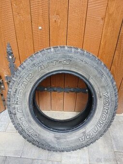 Predám celoročne pneu YOKOHAMA GEOLANDER 245/70 R16 107H