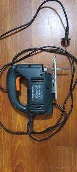 Predám priamočiaru pílu black & decker KS632E,400W - 1