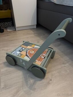 Little dutch drevený vozík s kockami