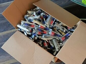 Predám jednorazové cigarety 700 ťahov