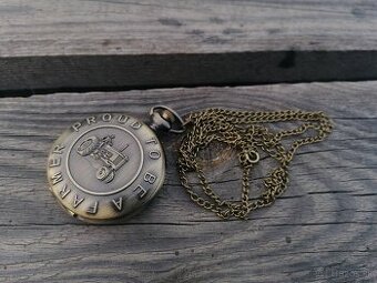 Traktor vreckové hodiny