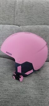 Detská prilba na korčuľovanie