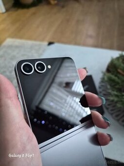 Samsung galaxy Z Flip 6