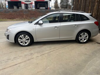 Chevrolet Cruz ST 2.0 diesel 120kw A/T prevodovka 185 000 km