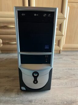 Stolový PC / intel celeron / 4GB Ram / 150GB WD HDD