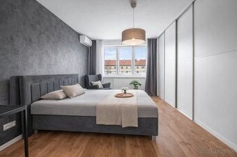 PREDAJ: Prerobený 3i byt na Račku – s parkovaním.