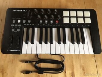 M-Audio Oxygen 25